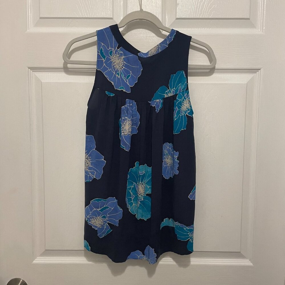 Loft Sleeveless Navy Floral Button Front Blouse (5 clothing items for $15) - Picture 2 of 6